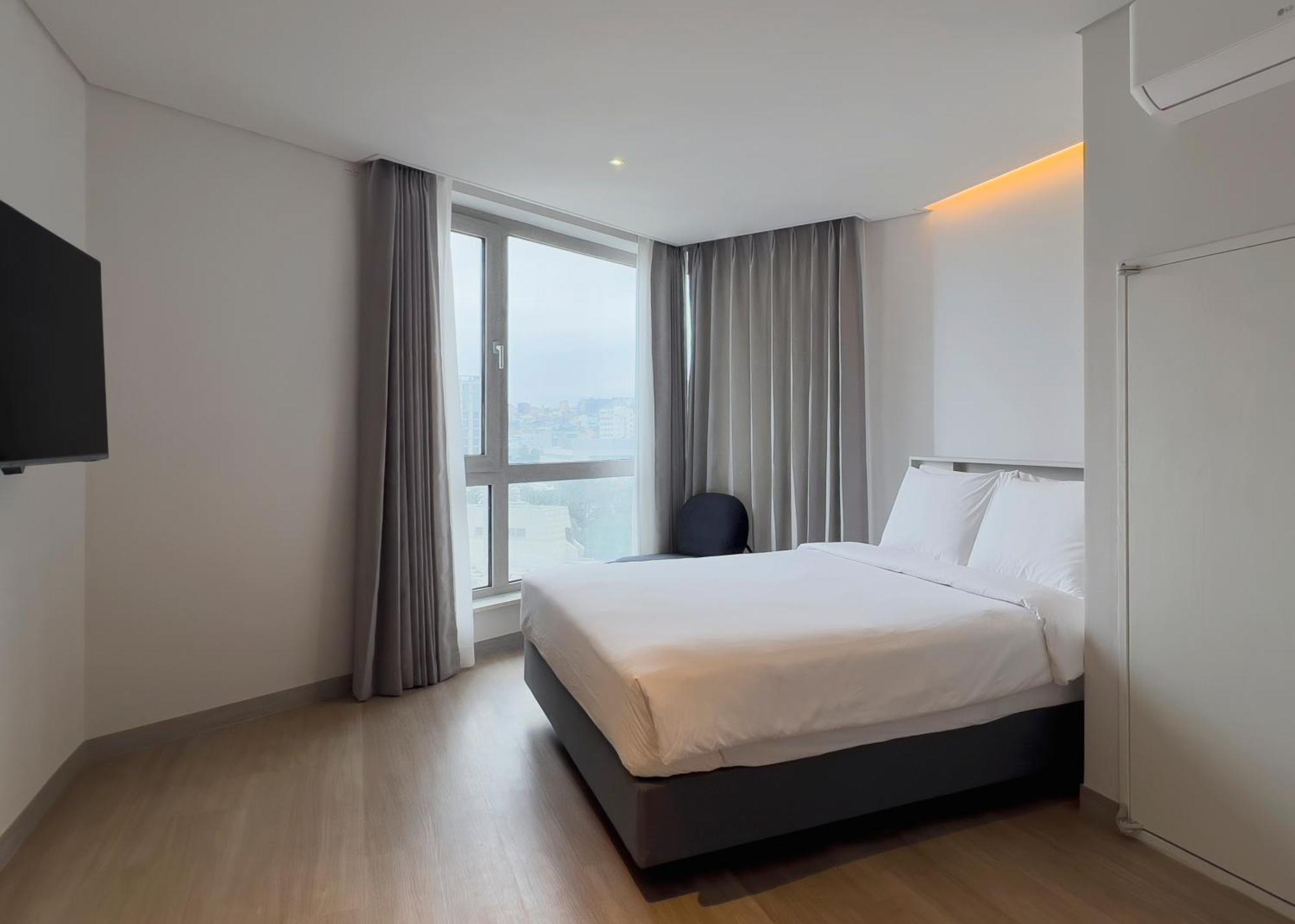 Ocean Suites Jeju Hotel Exterior foto
