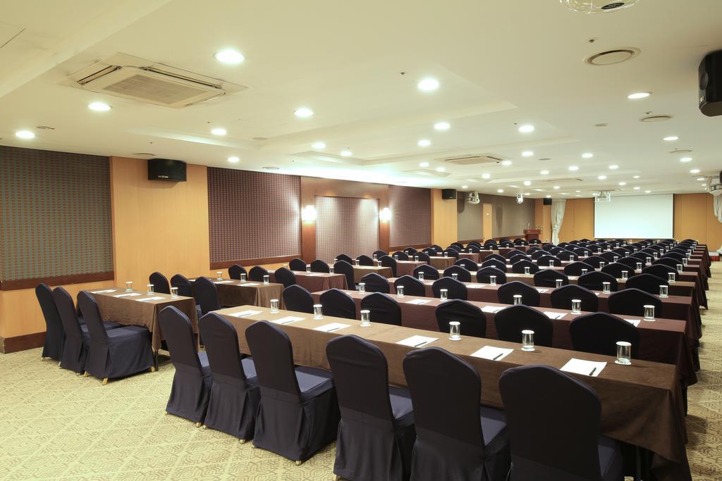 Ocean Suites Jeju Hotel Exterior foto